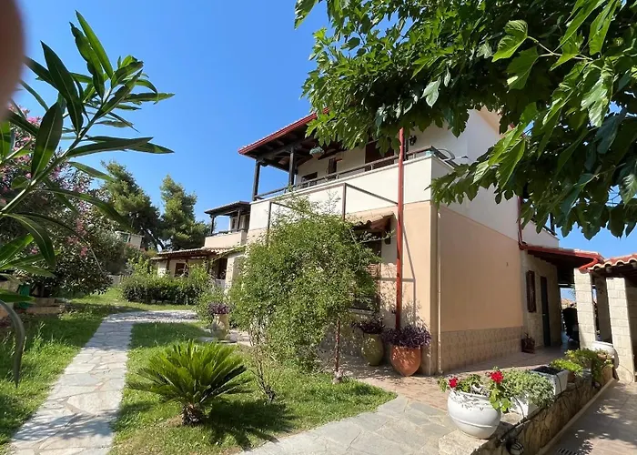 بيت للعطل Ira's House أفيتوس
