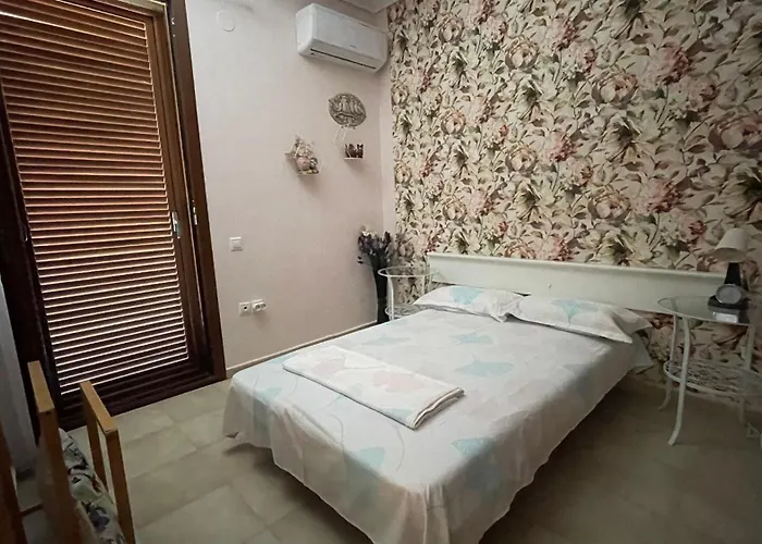 Ira's House Case de vacanță *