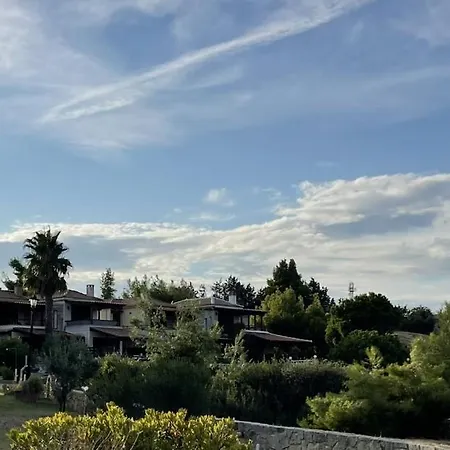 Prázdninový dům Ira's House *