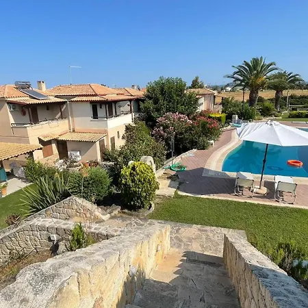 Ira's House * Afytos