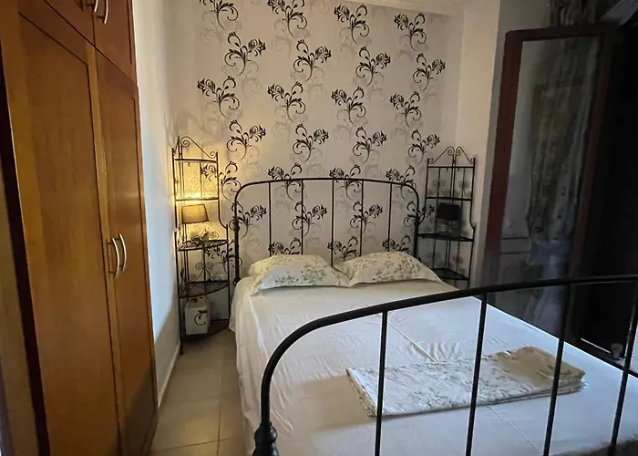 Holiday home Ira's House Afytos